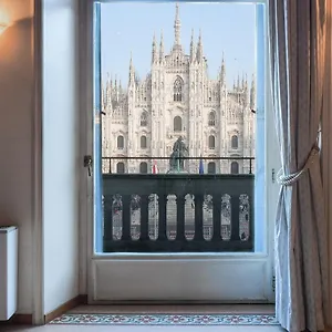 https://unique-duomo-luxury-property.it-lombardy.com