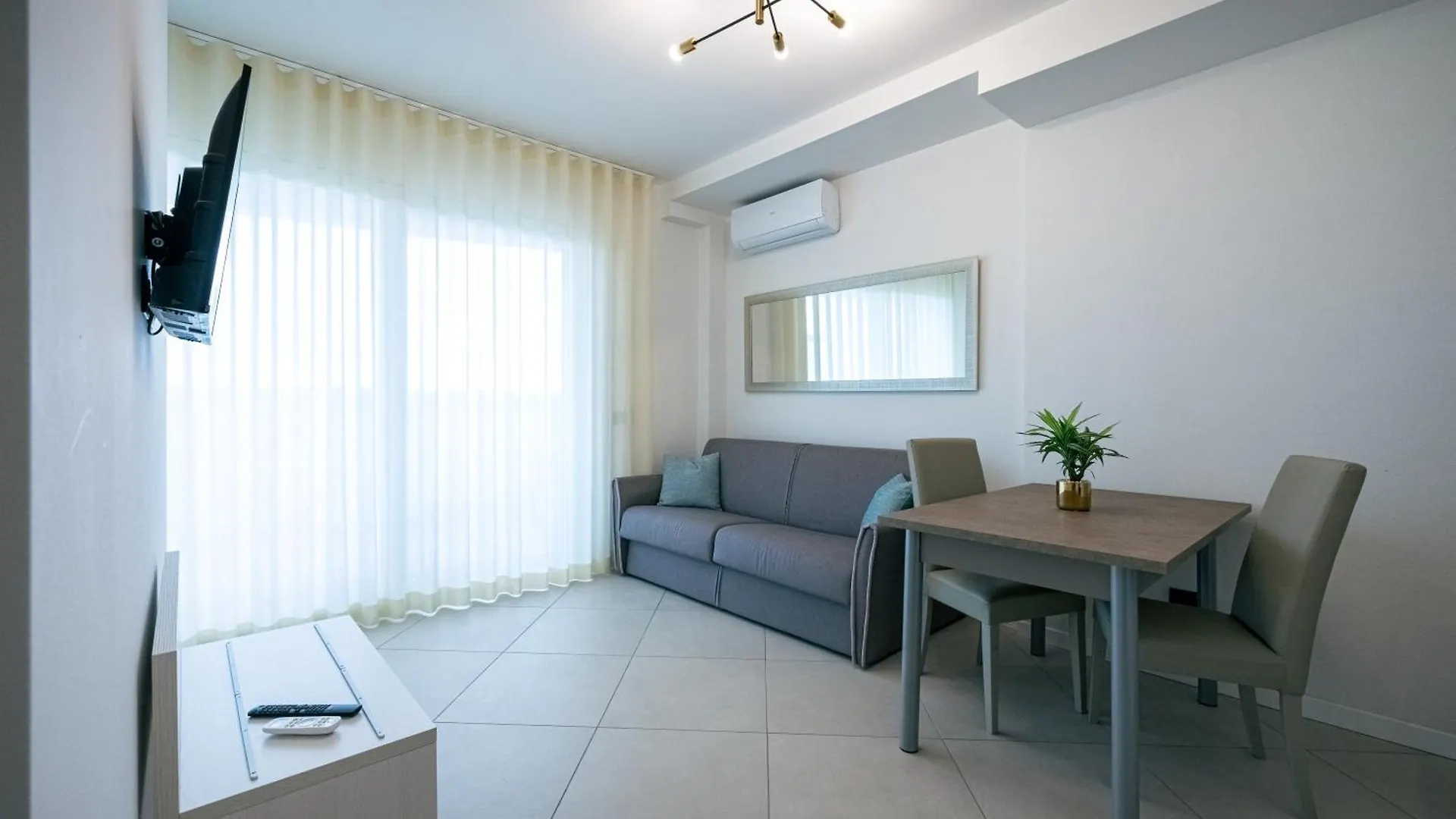 Milena Suite Apartments Alghero