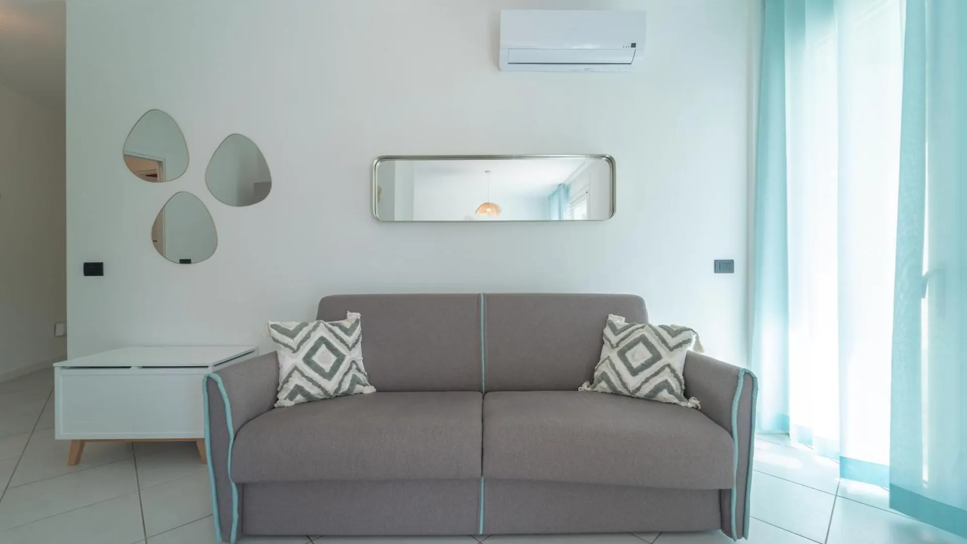 Milena Suite Apartments Alghero